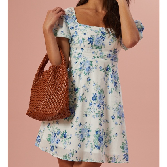 Altar'd State | Dresses | New Altard State Floral Puff Sleeve Mini ...